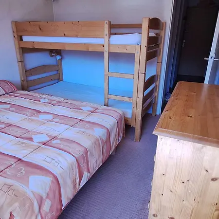 Apartment Familial A Meribel, Proche Des Pistes, Balcon Et Casier A Skis - Fr-1-355-37